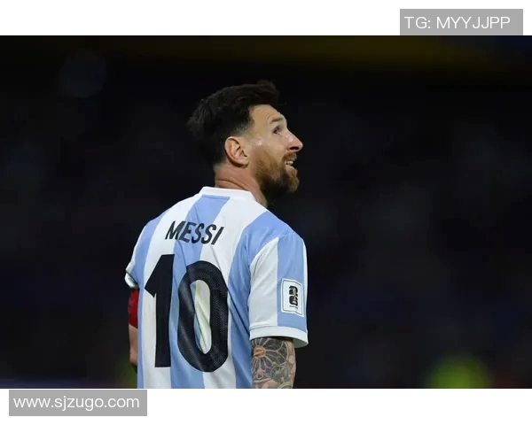 超高颜值足球明星盘点他们不仅球技出众更是时尚界的宠儿