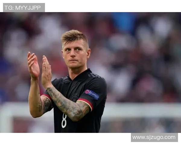 足球传奇的最后一舞那些明星球员的感人告别时刻与心声