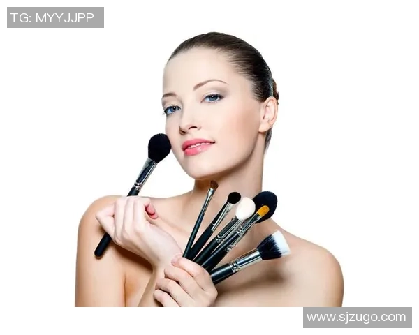 足球明星化妆技巧大揭秘让你轻松变身球场女神的化妆视频合集