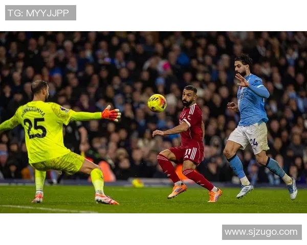 足球明星在赛场失利后的沮丧瞬间视频集锦展现运动员真实情感