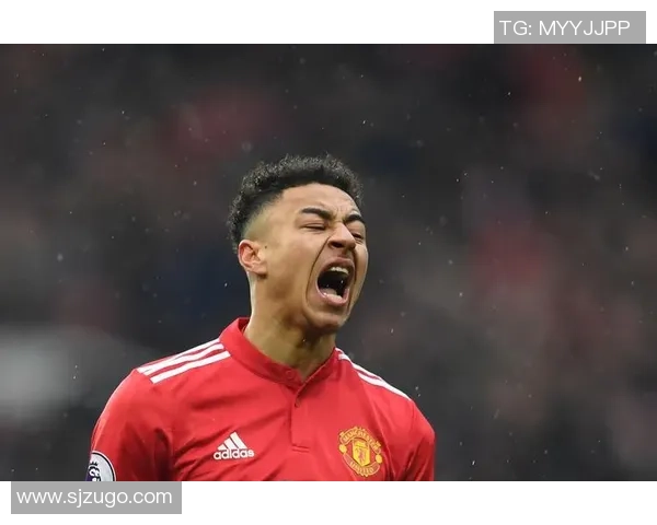 足球明星在高压环境下的踢球表现与心理承受能力全面分析 足球明星在高压环境下的踢球表现与心理承受能力全面分析