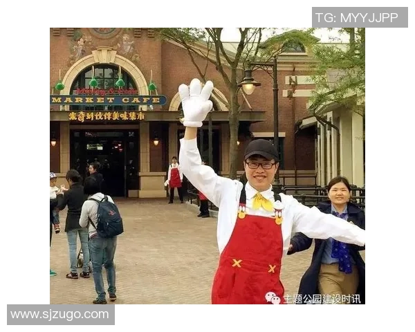 足球明星女友豪掷百万背后的爱情故事与生活揭秘