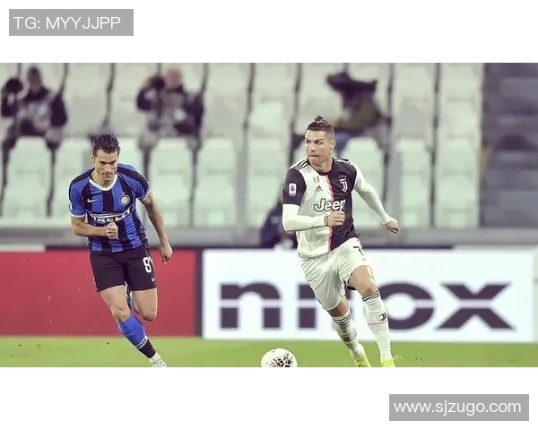 足球明星最新动态揭秘娱乐圈绯闻与赛场表现的精彩交汇