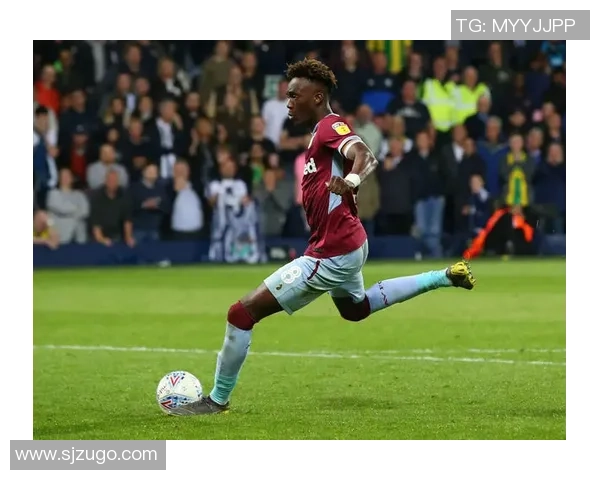 足球明星现状揭秘他们如今身处何地与职业发展动态分析 足球明星现状揭秘他们如今身处何地与职业发展动态分析