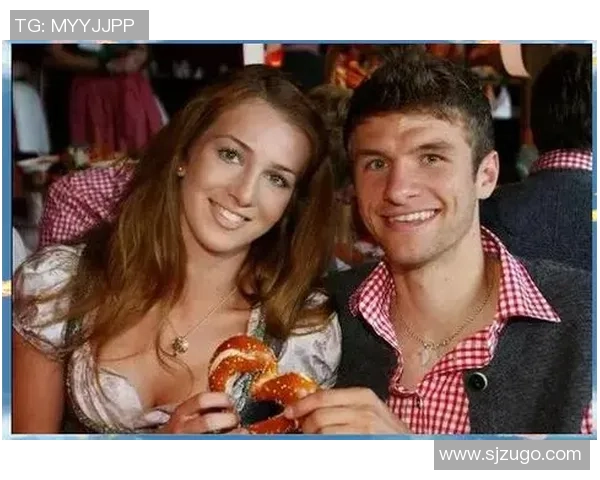 足球明星私下生活揭秘真实瞬间与背后故事展现球场外的另一面