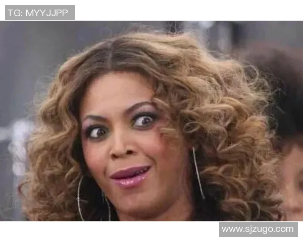 足球明星表情包与玫瑰花的完美结合展现独特魅力与情感表达 足球明星表情包与玫瑰花的完美结合展现独特魅力与情感表达